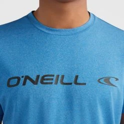 O’Neill shop -O’Neill shop 2850139 15045 02 MODEL scaled